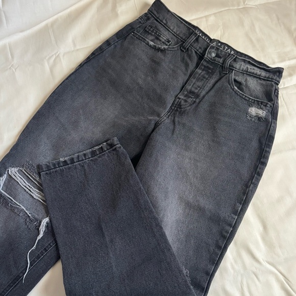 𐙚 Vanilla Star 90’s Straight Jeans - Picture 1 of 6